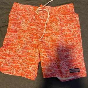 vineyard vines board shorts